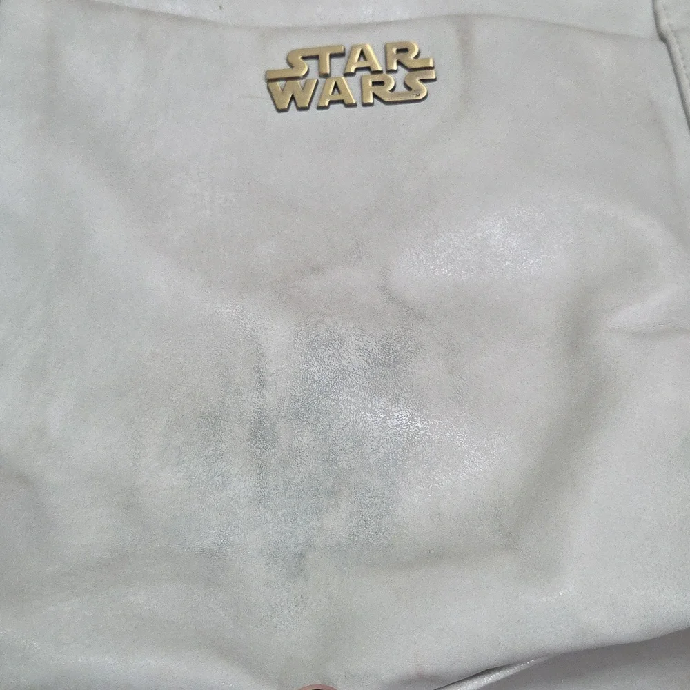 Heroes & Villains Princess Leia Shoulder Bag - Picture 3 of 6